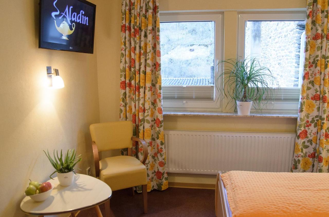 Gaestehaus Aladin Cochem Eksteriør billede